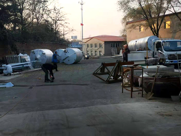 ���P���Ʒ